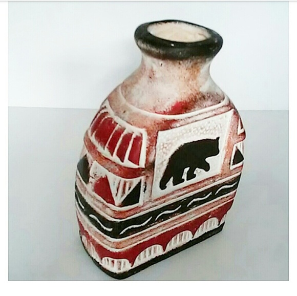 Ceramic Black Bear Vase - Picture 5 of 6